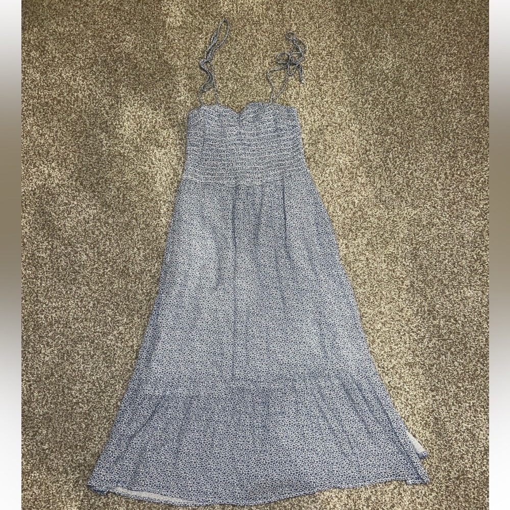 Abercrombie and finch blue flower dress with side slit
